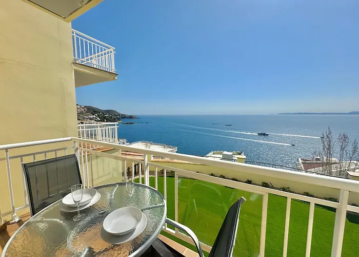 Marina 6 Appartement Roses