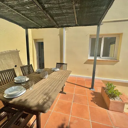 Marina 6 Apartamento *